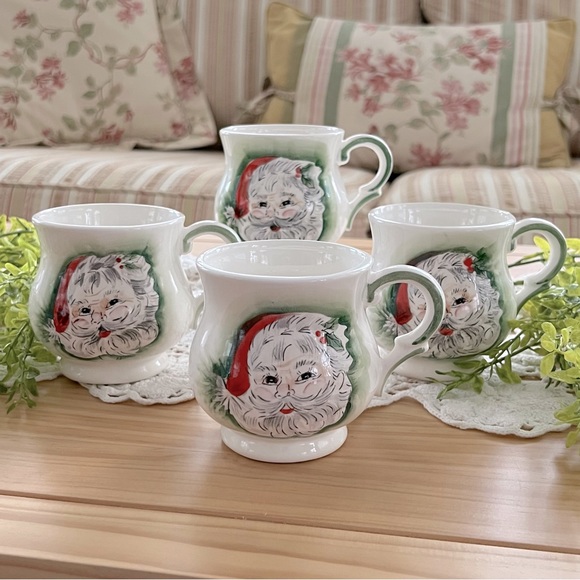 Set of 4 ~ Vintage RARE Christmas Cups w/ Hand Painted Santa Claus Faces ~ Japan - Picture 1 of 8